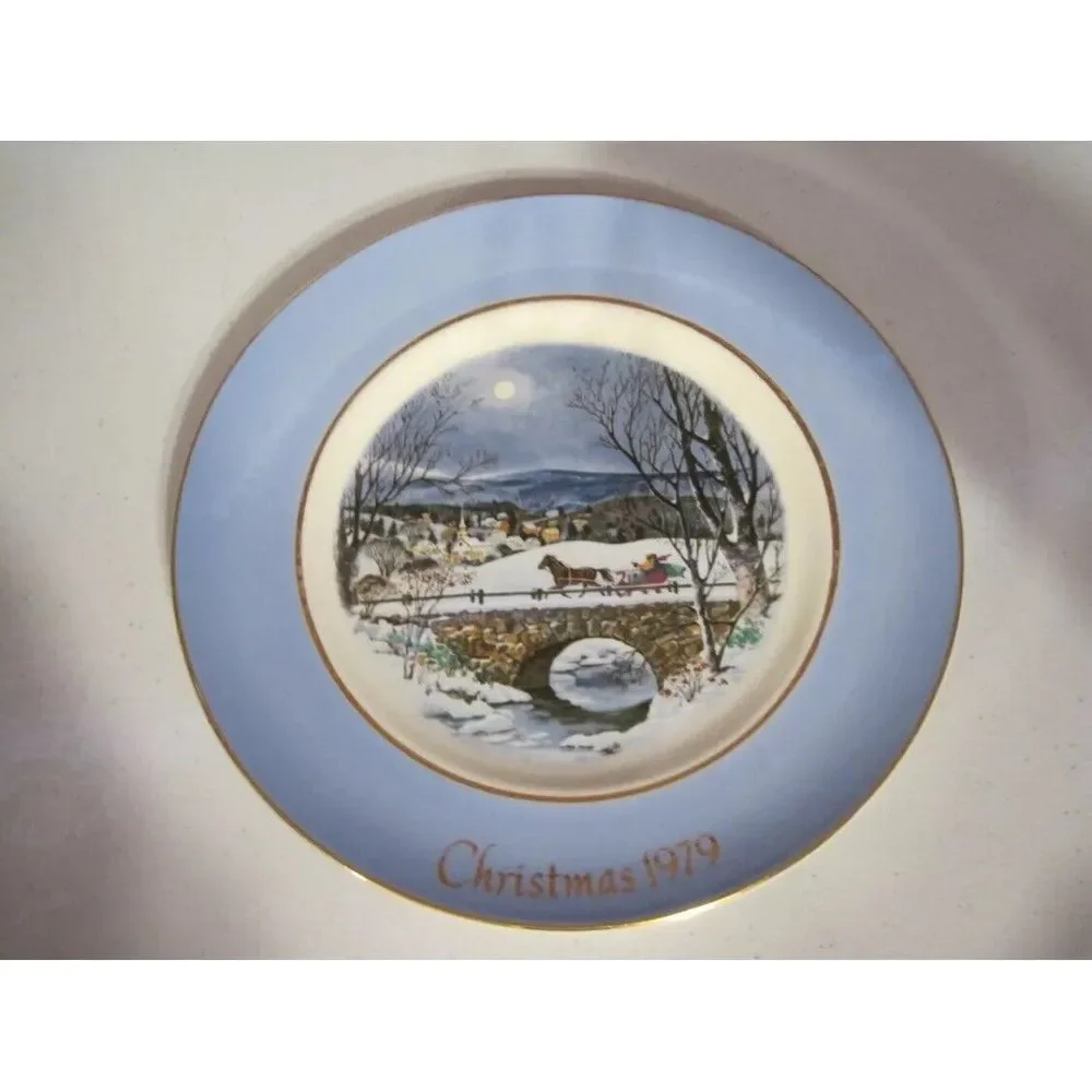 Christmas 1979 Dashing Through The Snow Avon‎ Products